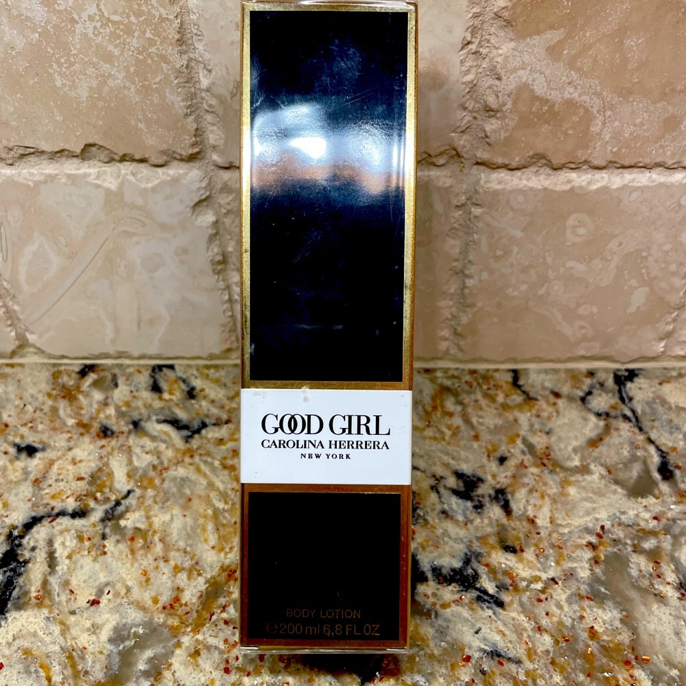 Carolina Herrera Good Girl Body Lotion 6.8 oz.